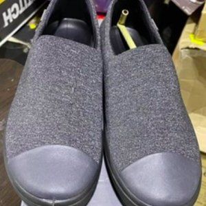 NEW Ecco Womens Casual Soft Slip-ons Sz 6/6.5  grey